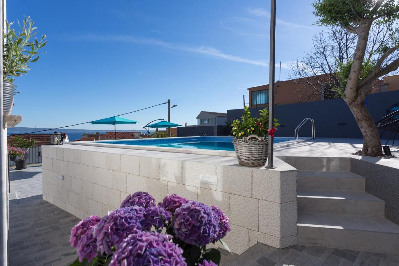 Apartments Lidija - Sea View Apartment With Exclusive Right Of Using Hot Tub Or Split Level Apartment With Exclusive Right Of Using Pool Podstrana Exterior foto