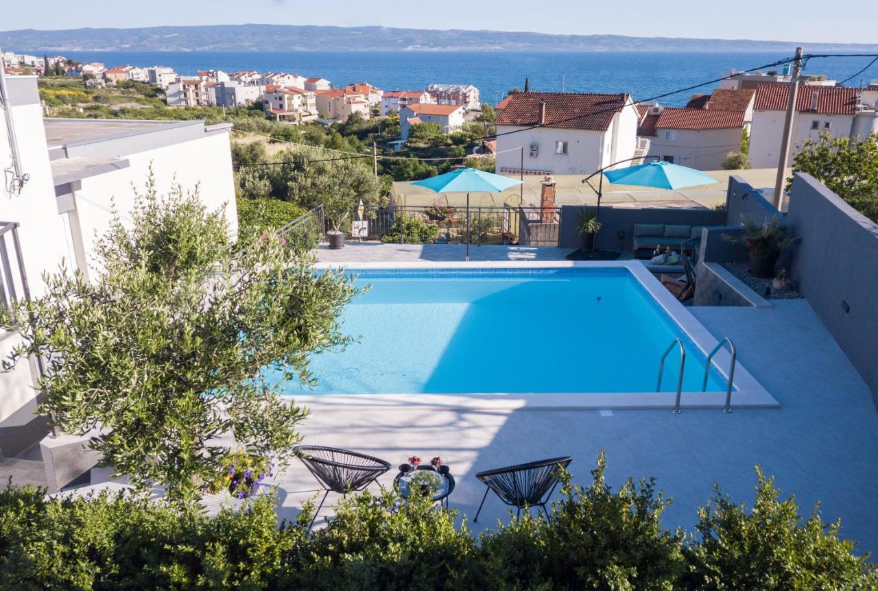 Apartments Lidija - Sea View Apartment With Exclusive Right Of Using Hot Tub Or Split Level Apartment With Exclusive Right Of Using Pool Podstrana Exterior foto
