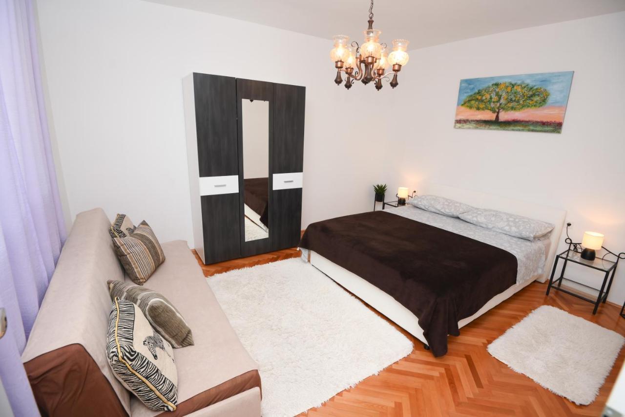 Apartments Lidija - Sea View Apartment With Exclusive Right Of Using Hot Tub Or Split Level Apartment With Exclusive Right Of Using Pool Podstrana Exterior foto