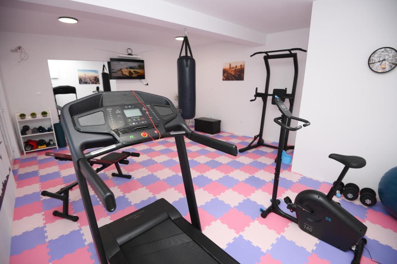 Apartments Lidija - Sea View Apartment With Exclusive Right Of Using Hot Tub Or Split Level Apartment With Exclusive Right Of Using Pool Podstrana Exterior foto