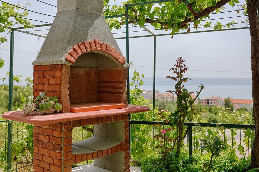 Apartments Lidija - Sea View Apartment With Exclusive Right Of Using Hot Tub Or Split Level Apartment With Exclusive Right Of Using Pool Podstrana Exterior foto